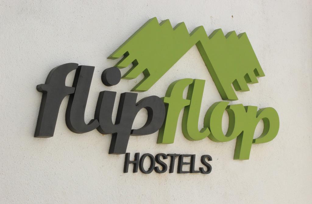 Flipflop Hostel Негомбо Екстер'єр фото